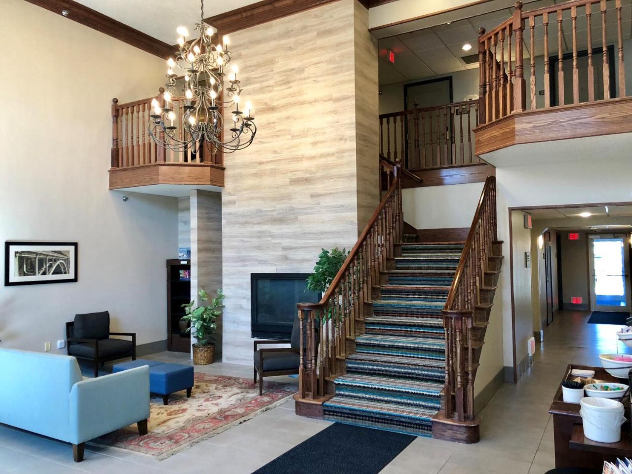 Country Inn & Suites By Radisson Bismarck Waterpark Esterno foto